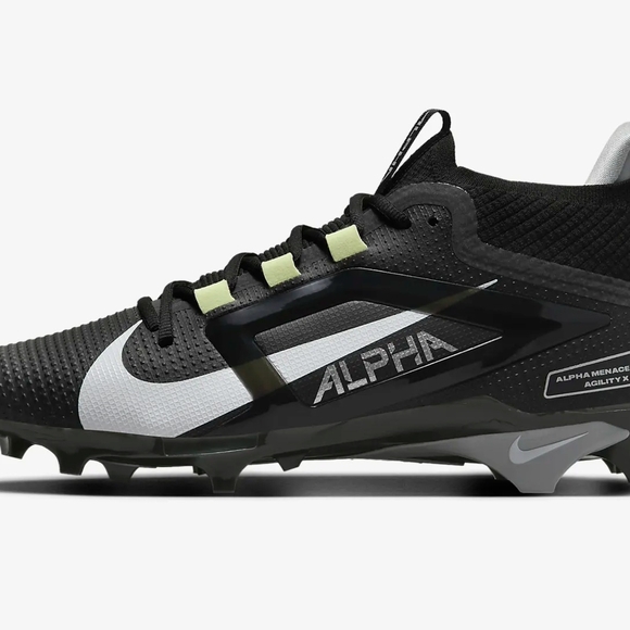 Nike Alpha Menace Elite 4 Men's Sz 11.5 Football Cleats Blk & White MSRP $210.00